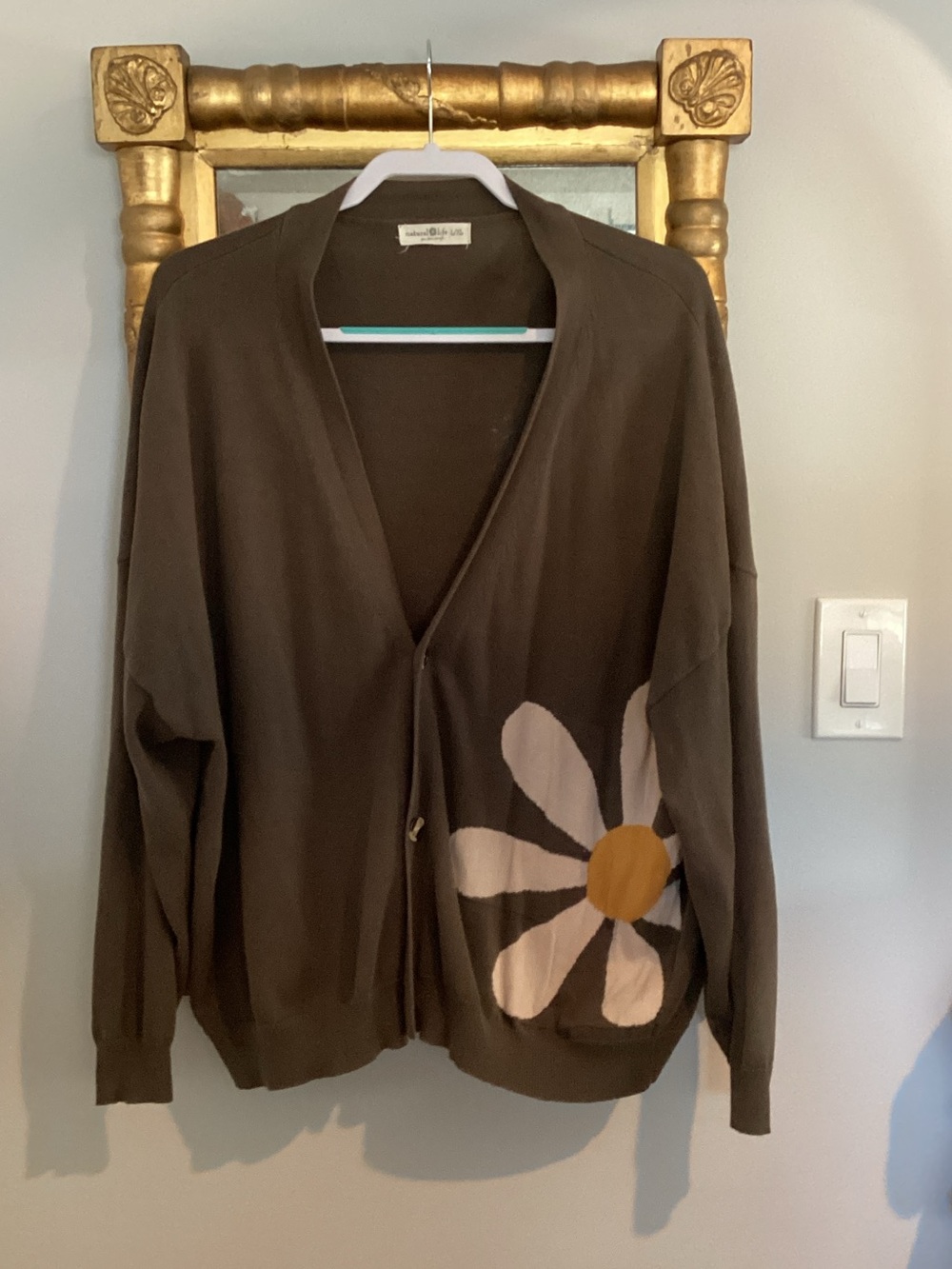 NATURAL LIFE Brownish Olive Cardigan with Cream Daisy and Gold Center